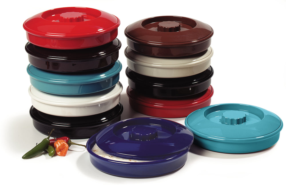 Carlisle 047528 Polycarbonate Stackable Interlocking Tortilla Server with Lid 7-1/2" - Brown