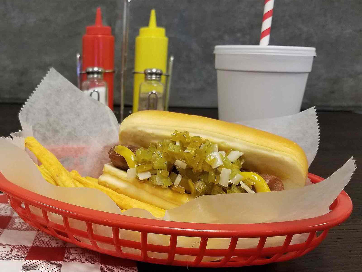 TableCraft 1074R Classic Plastic Oval Basket 9-1/4" x 6" - Red - 12/Case