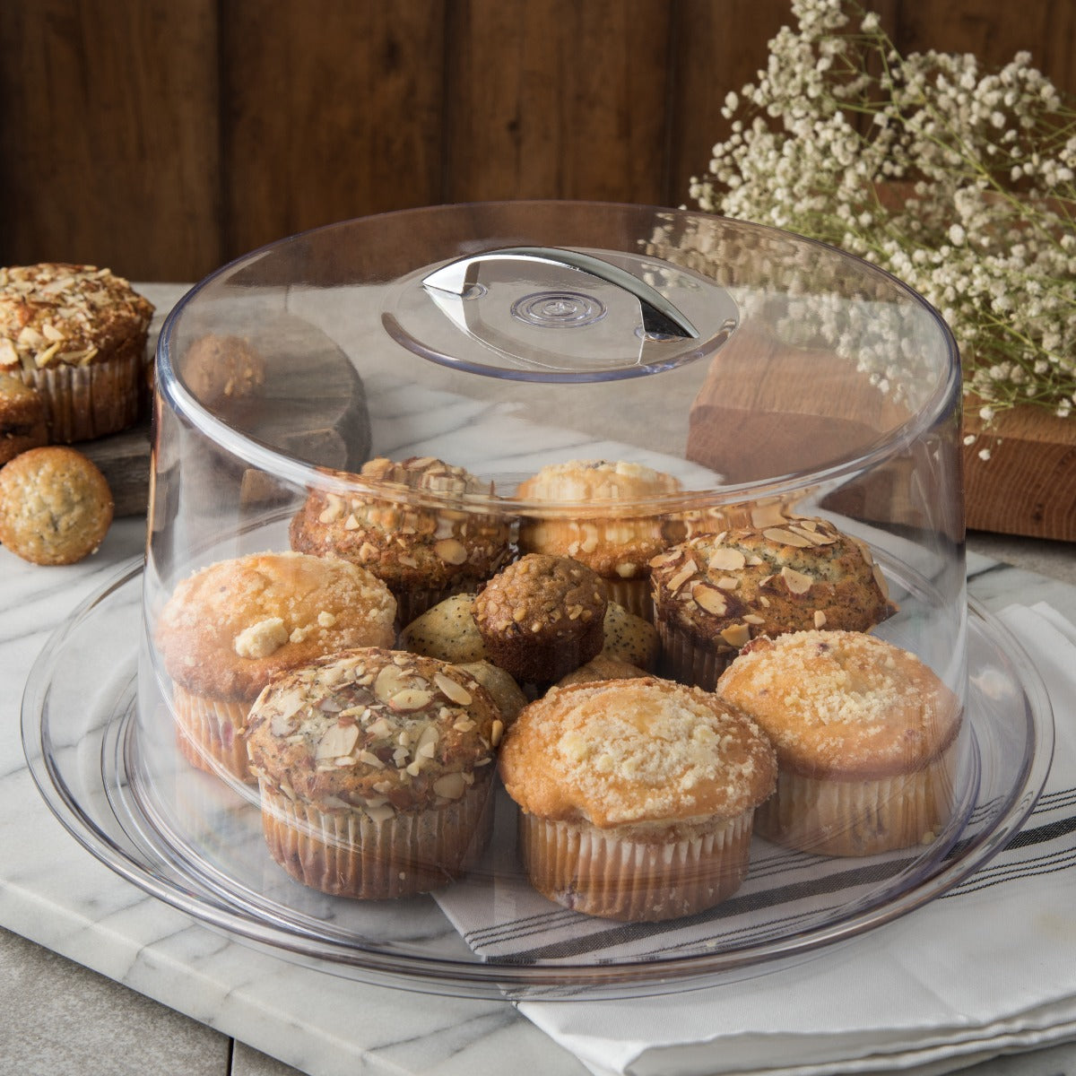 Carlisle 2512 Round SAN Plastic Cake Cover with Chrome Handle 11-5/8" dia. x 6-1/2"H - Clear