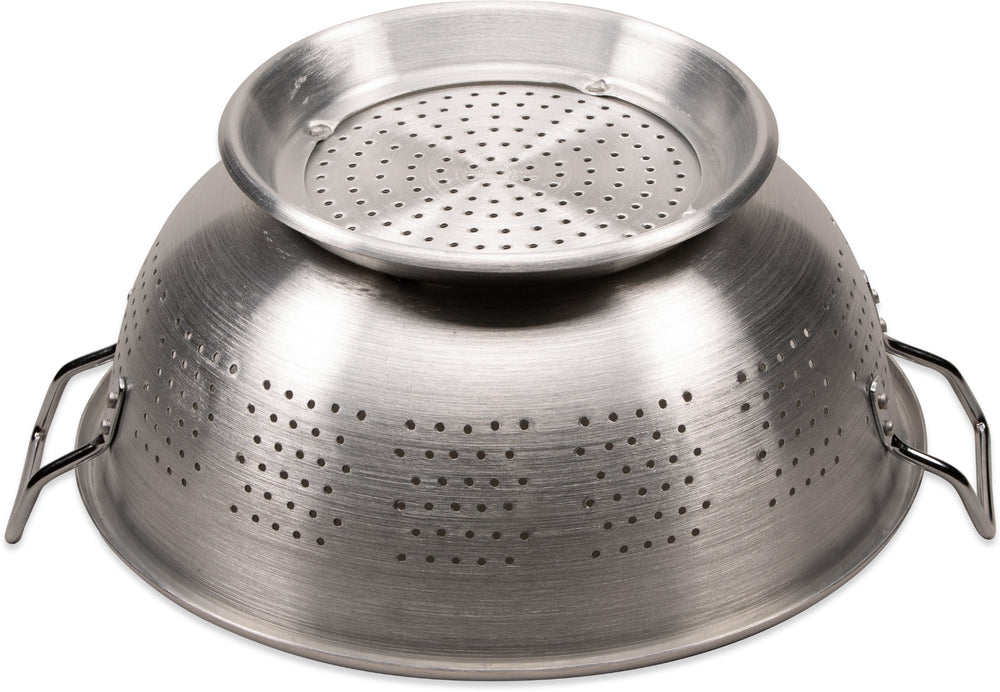 Carlisle 60280 Signature Select Dura-Ware Standard-Weight Aluminum Colander with Loop Handles and Footed Base 16 qt.