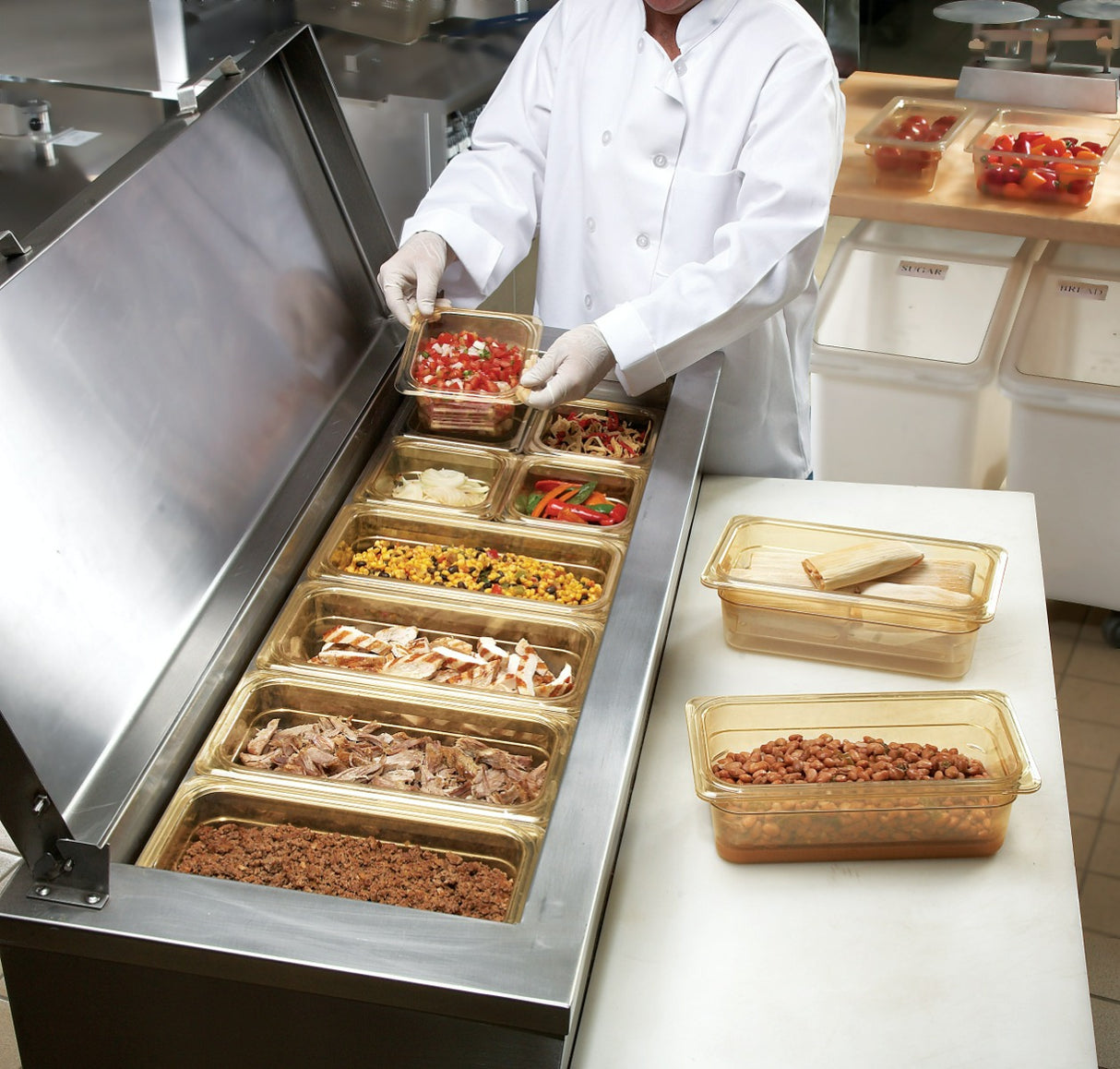 Cambro 24HP150 High Heat Food Pan  1/2 Size 4" Deep Amber