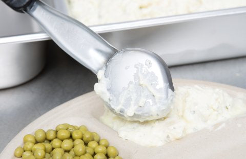 Vollrath 6412120 Jacob's Pride Color-Coded One-Piece Heavy-Duty Stainless Steel Solid Oval Spoodle Food Portioner with Black Nylon Handle 1 oz.