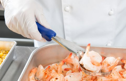 Vollrath 6412230 Jacob's Pride Color-Coded One-Piece Heavy-Duty Stainless Steel Solid Oval Spoodle Food Portioner with Blue Nylon Handle 2 oz.