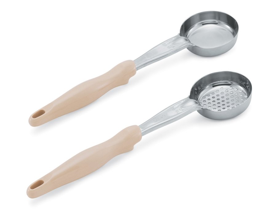 Vollrath 6432335 Jacob's Pride Color-Coded One-Piece Heavy-Duty Stainless Steel Perforated Round Spoodle Food Portioner with Ivory Nylon Handle 3 oz.
