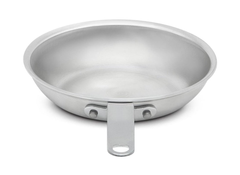 Vollrath 671107 Wear-Ever Aluminum Fry Pan with Natural Finish and Plated Handle 7"