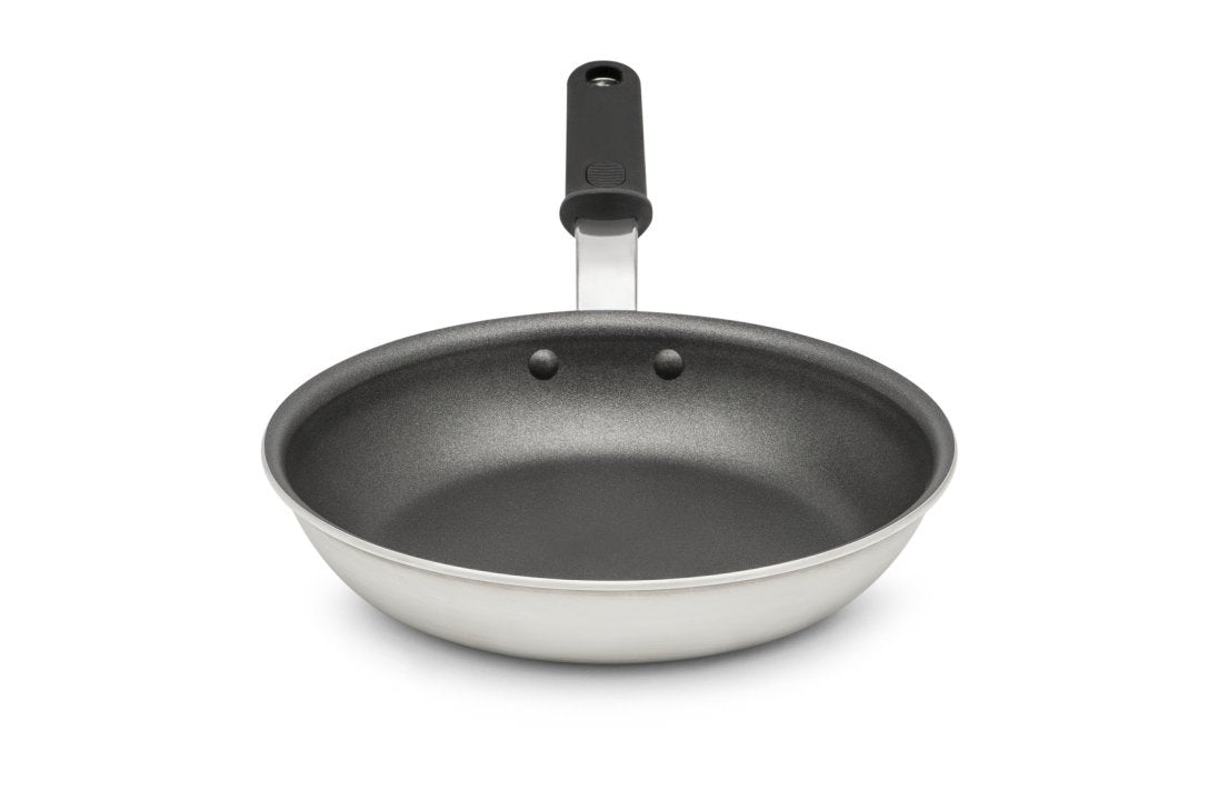 Vollrath 672314 Wear-Ever Aluminum Fry Pan with SteelCoat x3 Nonstick Coating and Black Silicone Handle 14"
