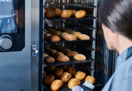 Vulcan CHEF-62G Chef'sCombi 6-Level Full Size Natural Gas / Steam Generator Combi Oven - 112,601 BTU - 120v