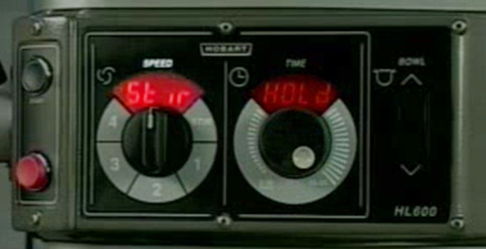 Hobart HL600-1 Legacy Planetary Floor Mixer without Attachments 60 Qt - 4 Fixed Speeds - 200-240v/50/60/1, 2-7/10 HP