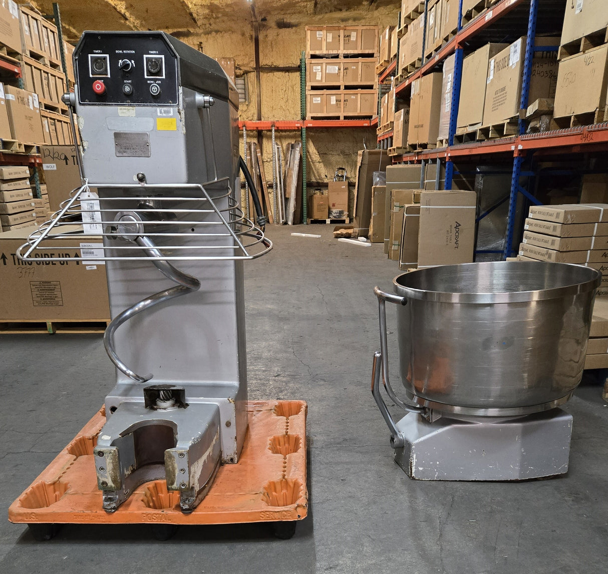 Used Restaurant Equipment - Hobart HR270 2-Speed Spiral Mixer with Removable Bowl 270 lb. - 220v/3-ph