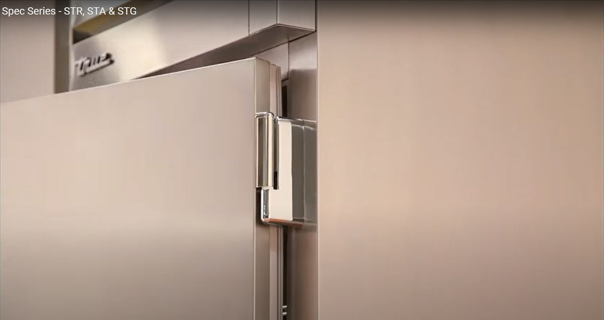 True STR1DT-2HS-HC Spec Series 1-Section 2 Solid Half Door Dual Temp Reach-In Refrigerator / Freezer 27" - 115v