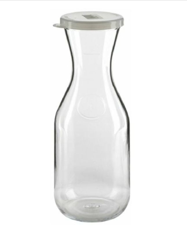Cambro WW1000135 CamView Camliter 1 Liter Plastic Beverage Decanter with Lid