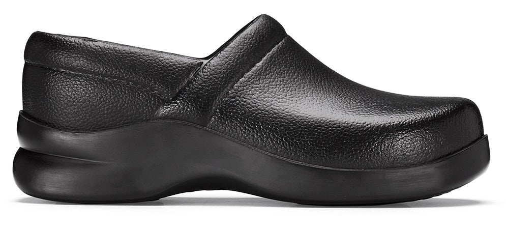 Klogs Footwear 0011-6002-W6-MW Boca Women's Slip Resistant Clog / Chef Shoes with TRUComfort Insole - Black - Size 6 - Medium Wide