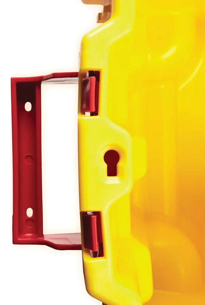 Rubbermaid 2064914 WaveBrake Mop Bucket with Casters 35 qt. - Yellow