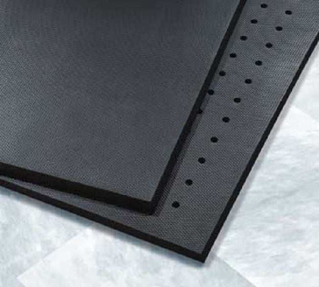 Cactus Mat 2200-35 VIP Black Cloud Anti-Fatigue Floor Mat with No Holes 3' x 5' x 3/4" - Black
