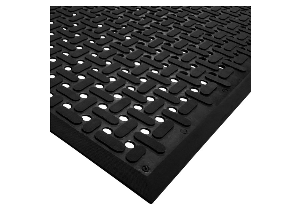 Cactus Mat 2540-C35 VIP Guardian 3' x 5' Black Grease-Proof Anti-Fatigue Floor Mat - 1/4" Thick