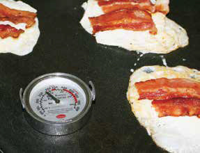 Cooper-Atkins 3210-08-1-E Bi-metal Surface Grill Thermometer - (100 to 600 Deg. F)