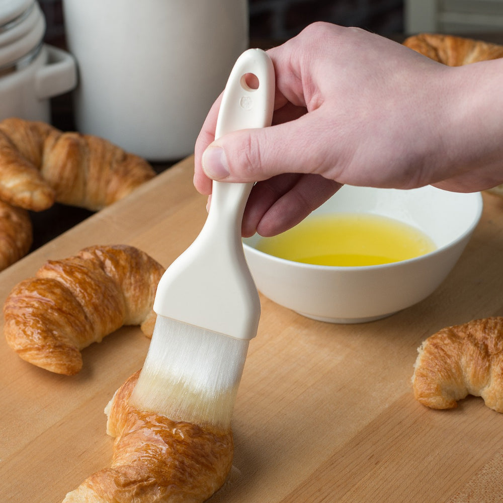 Carlisle 4039102 Sparta Galaxy Flat Pastry Brush with 2"W Nylon Bristles & Plastic Handle - White