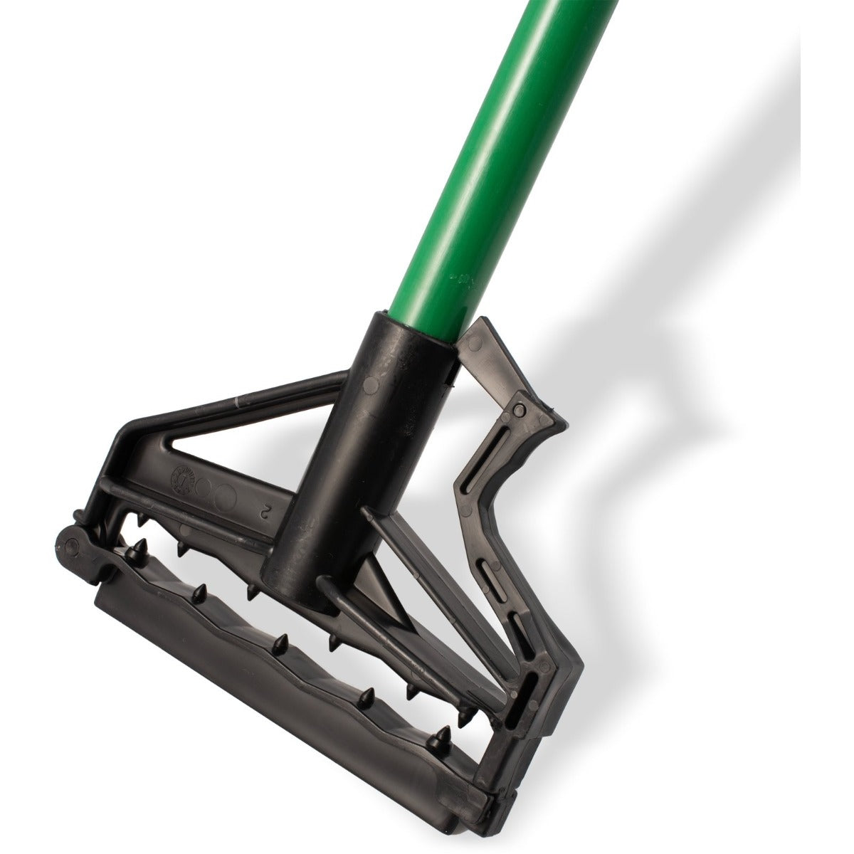 Carlisle 4166409 Sparta Spectrum Quik-Release  Fiberglass Mop Handle with Flexible Plastic Head 60"L - Green