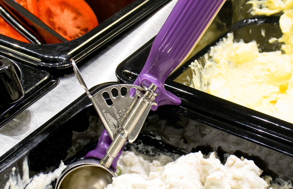 Vollrath 47147 Jacob's Pride Thumb Press Disher with One-Piece Orchid Handle 3/4 oz. - Size 40