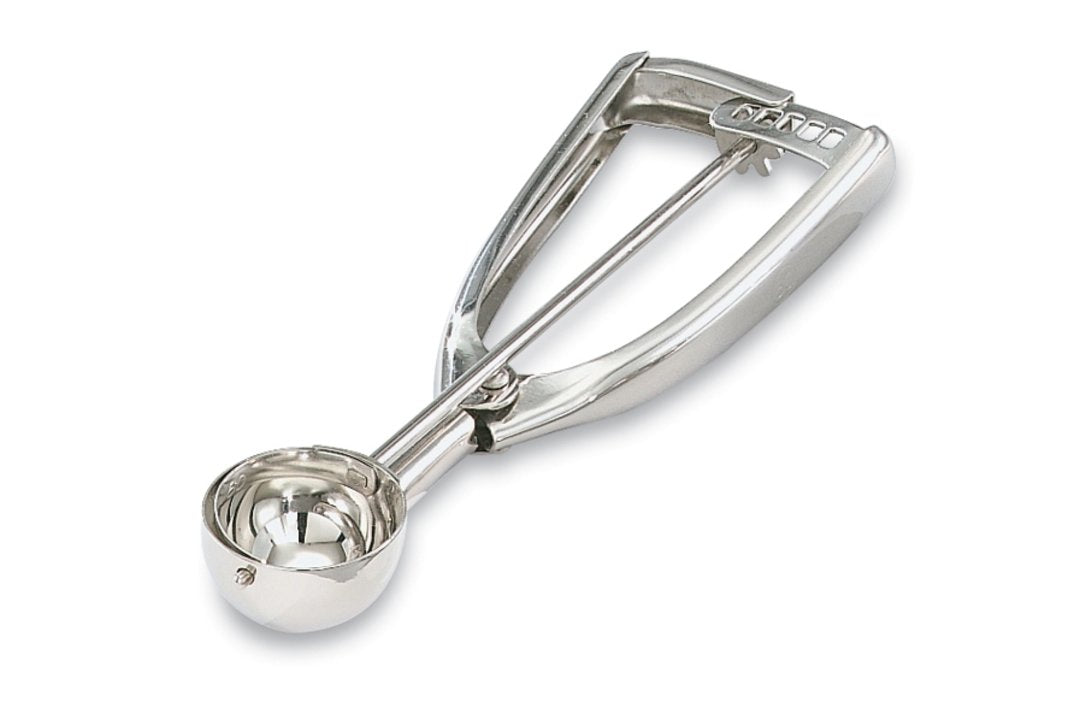 Vollrath 47157 Stainless Steel Disher with Squeeze Handle 7/8 oz. - Size 40
