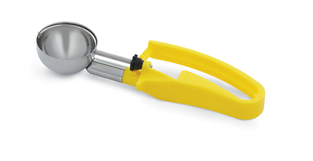 Vollrath 47396 Jacob's Pride Standard Length Disher with Royal Yellow Squeeze Handle 1.8 oz. - Size 20 - 12/Case
