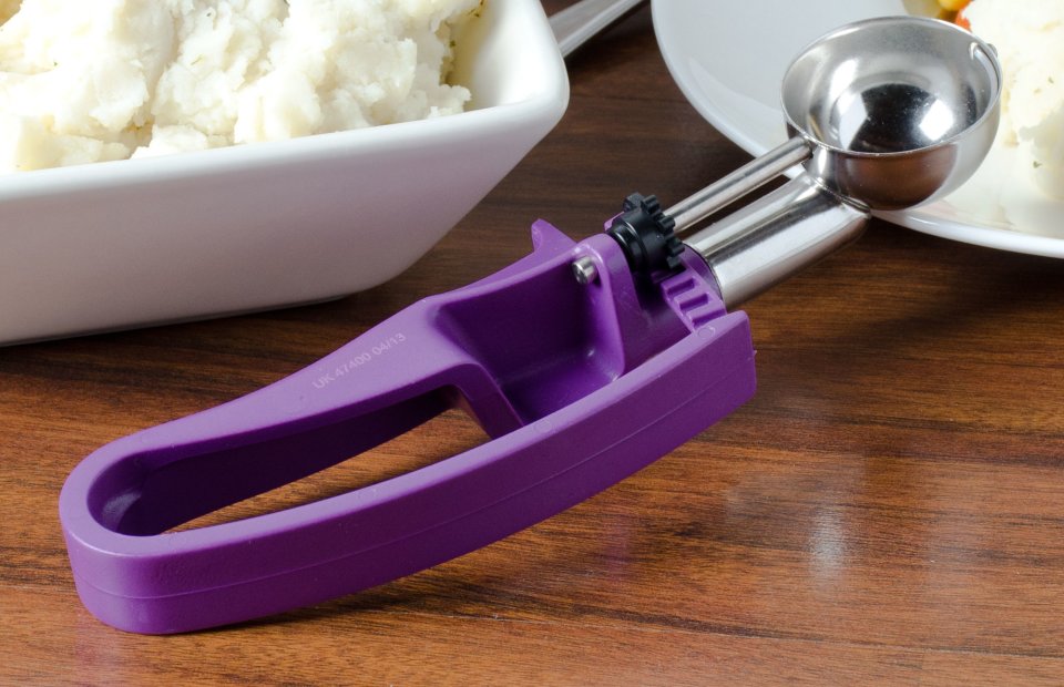 Vollrath 47400 Jacob's Pride Standard Length Disher with Purple Squeeze Handle 0.72 oz. - Size 40