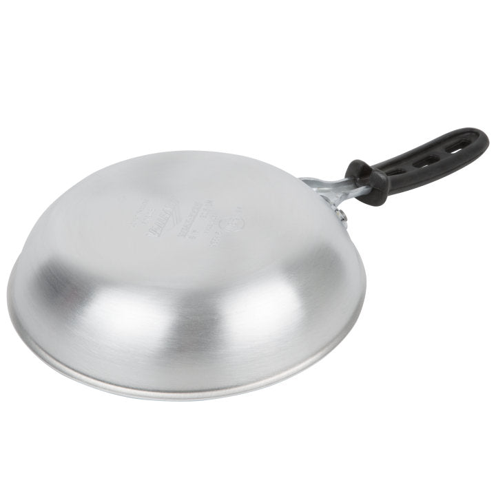 Vollrath 67908 Wear-Ever Fry Pan with Natural Finish and TriVent Silicone Handle 8"