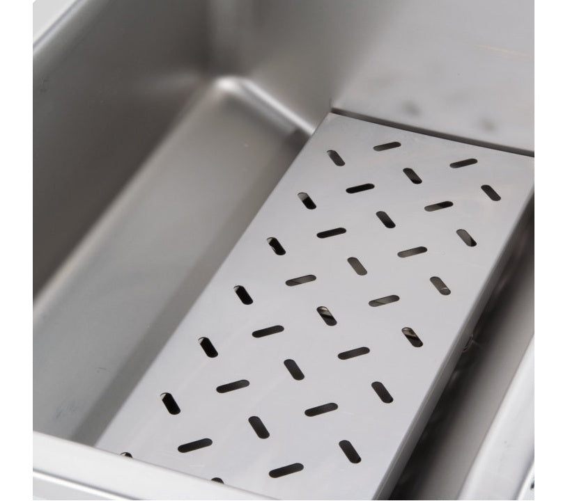 Vollrath 72090 Cayenne Nitro Power Countertop Rethermalizer / Food Warmer - Holds (1) Full Size Pan - 120v