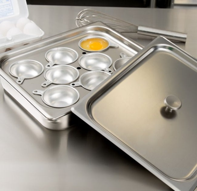 Vollrath 75070 Egg Poacher/Juice Glass Holder - 1/2 Size, Pan, Plate, Cover, 8 Cups, Stainless