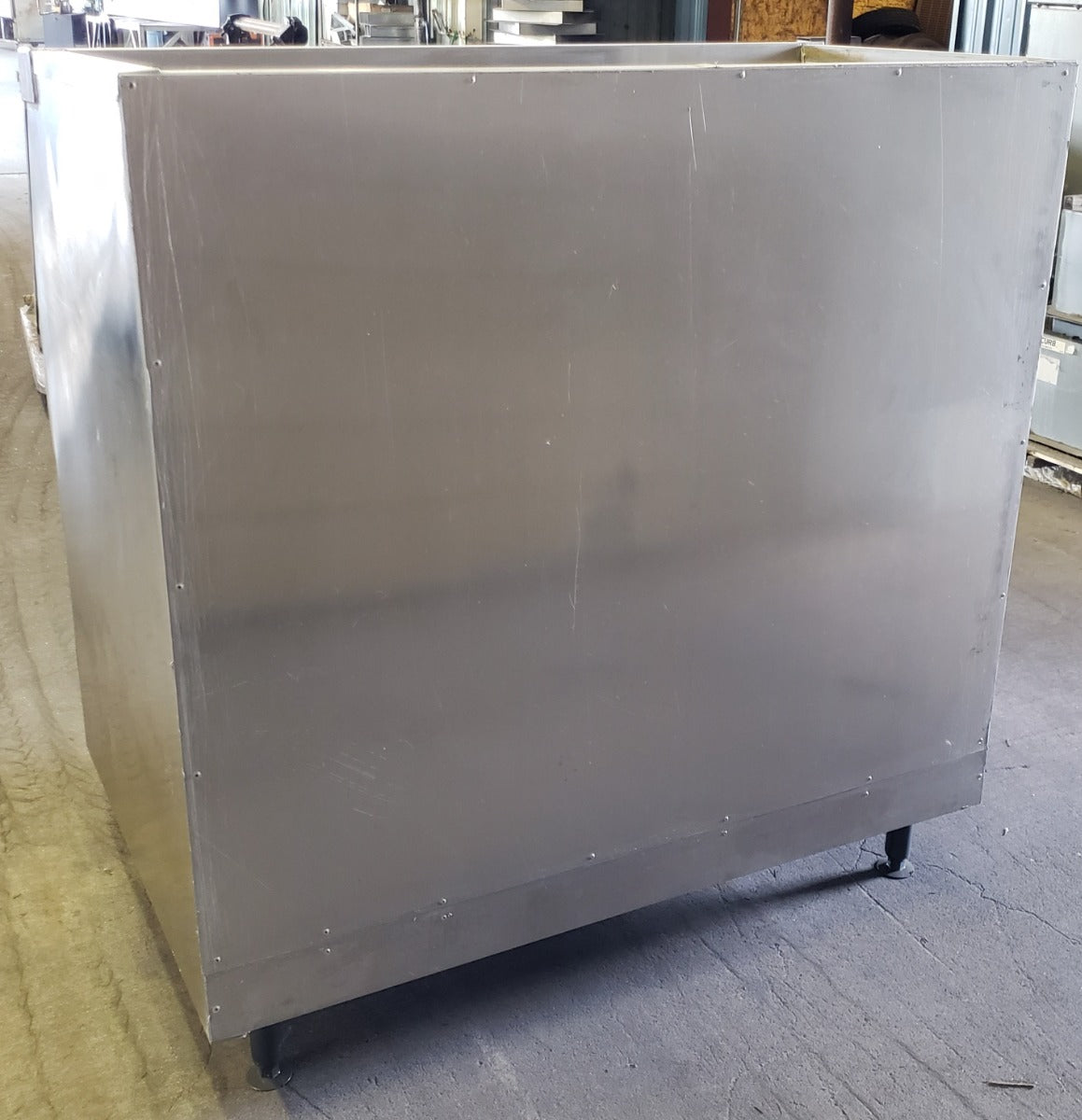 Used Restaurant Equipment - Scotsman BH900S-C Stainless Steel Modular Ice Storage Bin 48"Wx 33-3/4"D x 44"H - 740 lb. Capacity