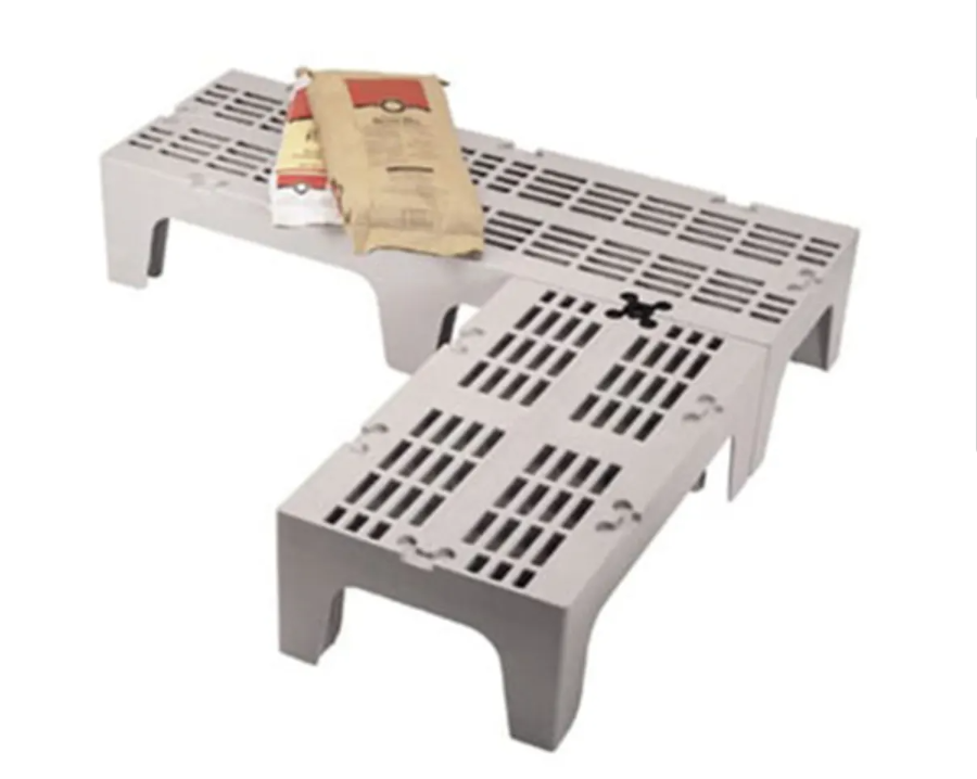 Cambro DRS300131 30" Stationary Dunnage Rack w/ 1500 lb Capacity, Polyme