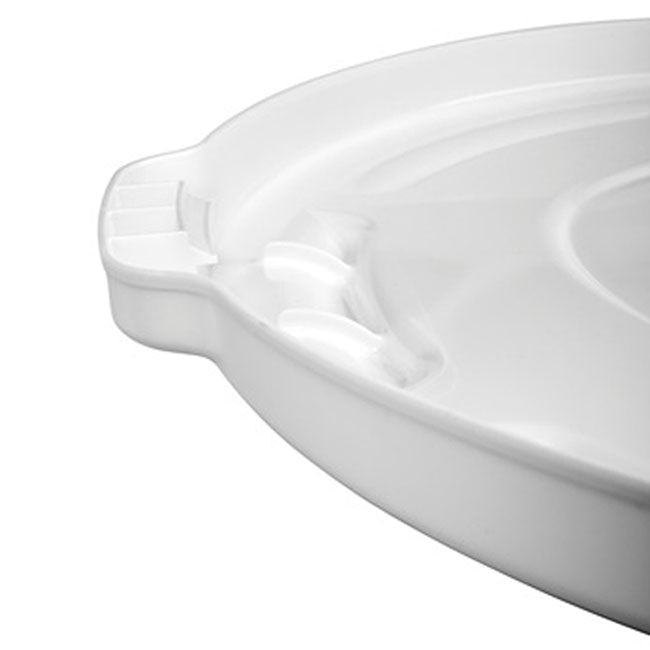 Rubbermaid FG260900WHT BRUTE Self-Draining Round Flat Lid for use with 10-Gallon Container - White