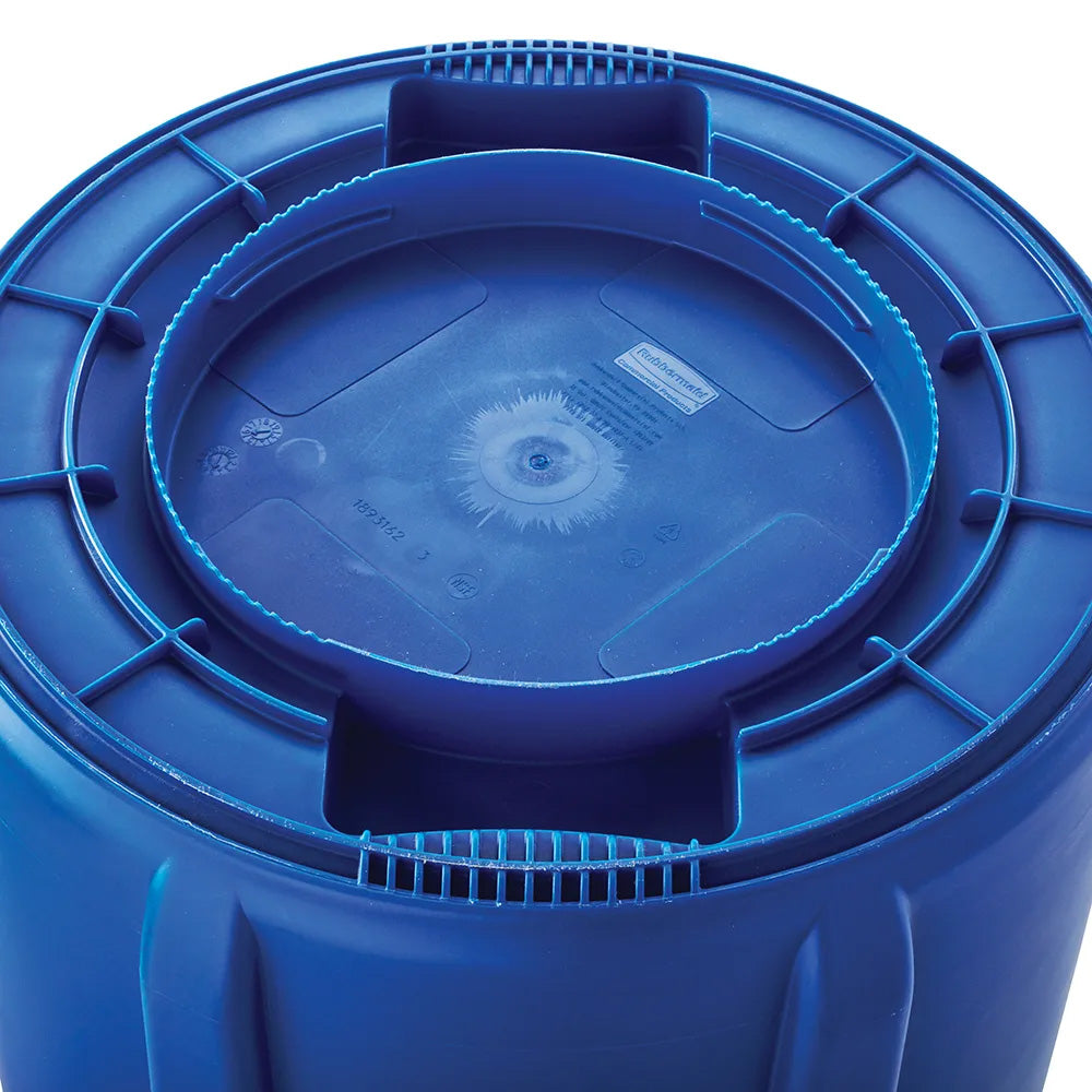 Rubbermaid FG263200BLUE Vented BRUTE Round Container 32 Gal. - Blue
