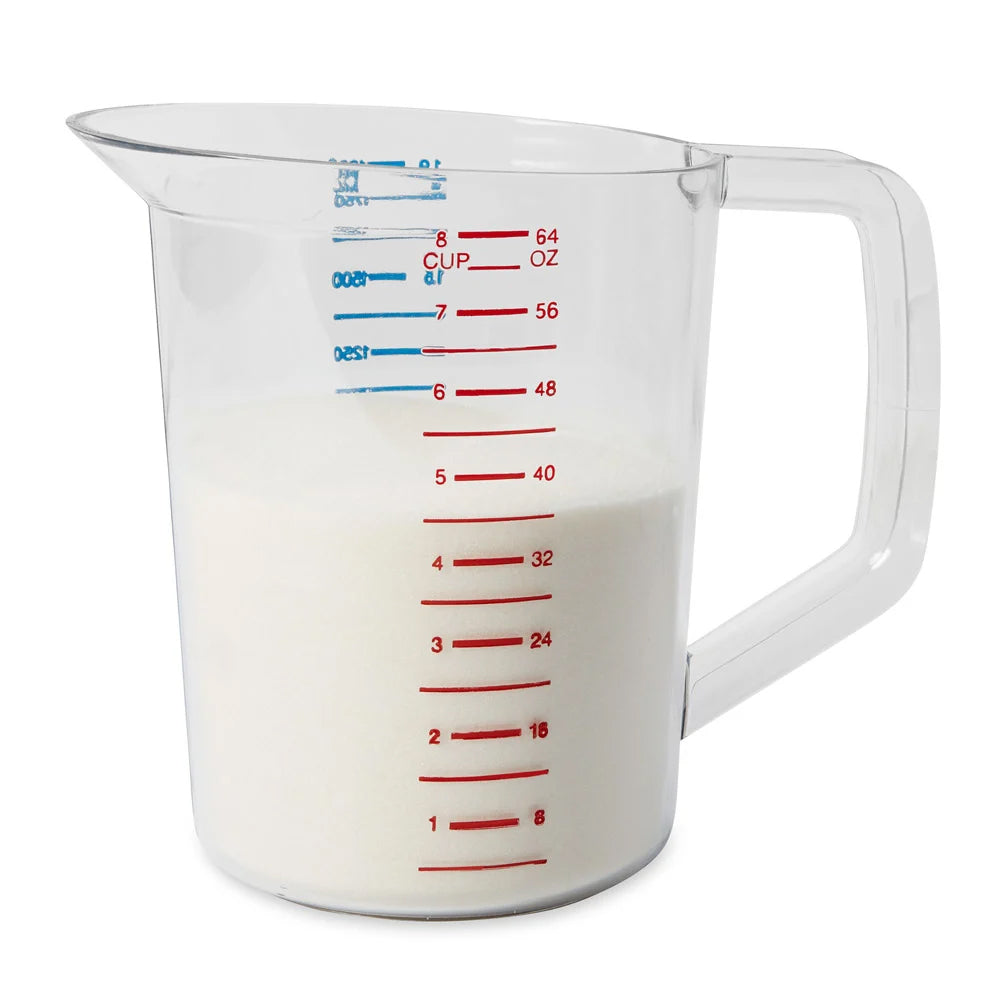 Rubbermaid FG321700CLR Bouncer Polycarbonate Plastic Measuring Cup - 2 Qt. - Clear