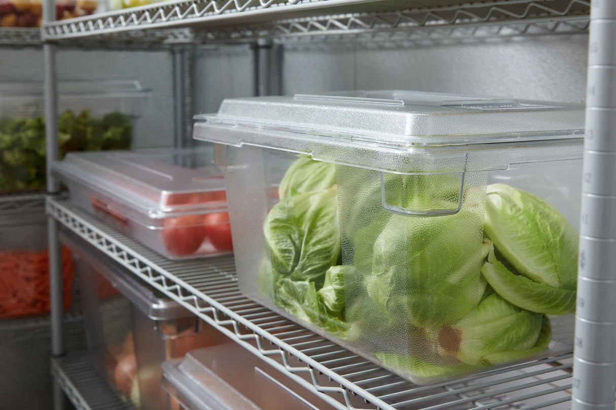Rubbermaid FG330200CLR Polycarbonate Food / Tote Box Lid 26" x 18" - Clear