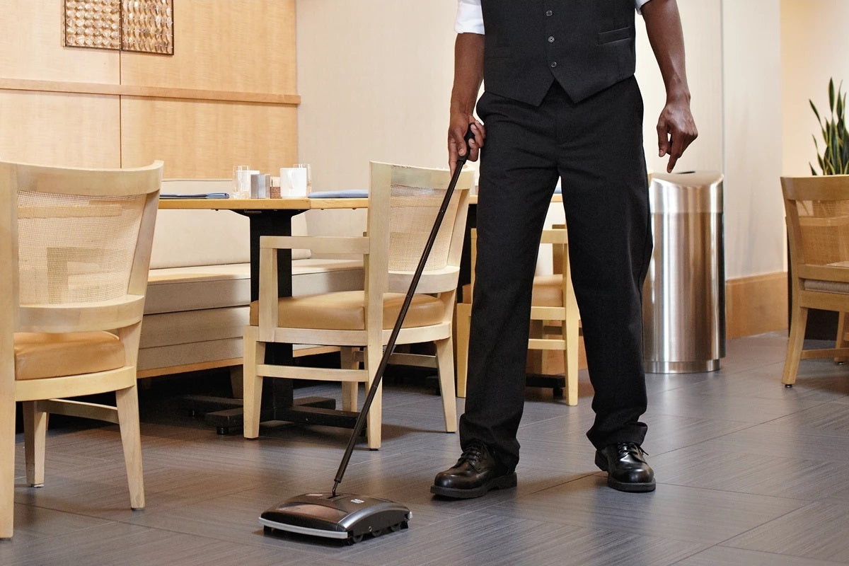 Rubbermaid FG421388BLA Executive Series Dual Action Mechanical Floor/Carpet Sweeper 7-1/2" - Black