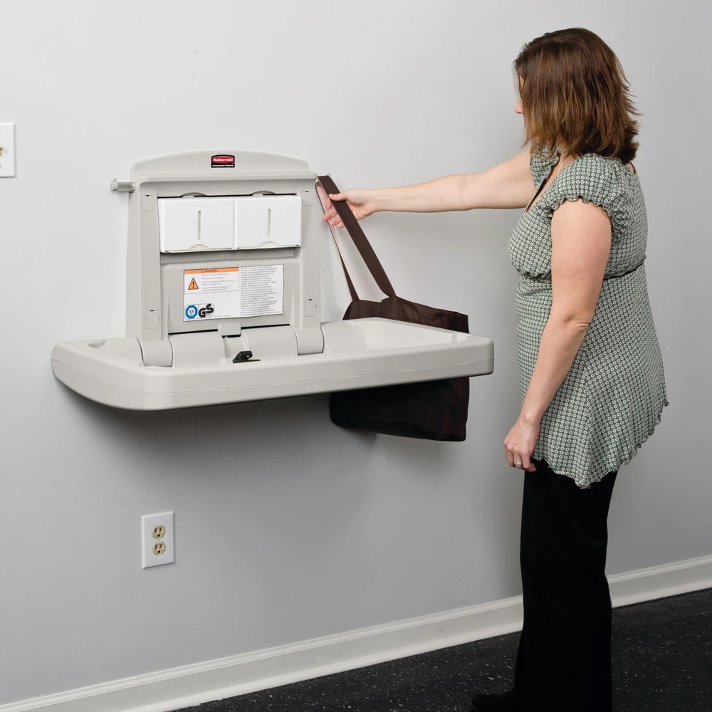 Rubbermaid FG781888LPLAT Wall-Mounted Horizontal Baby Changing Station - Platinum