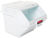 Rubbermaid FG9G5800WHT ProSave Safety Storage Shelf Ingredient Bin with Sliding Lid & Scoop - 12.6 Gallon / 200 Cup Capacity