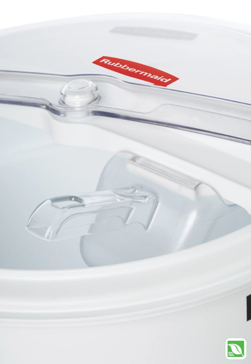 Rubbermaid FG9G7800WHT ProSave Round Flat Lid with 4-Cup Scoop & Clear Rotating Sliding Door - White - fits BRUTE 2632 Containers