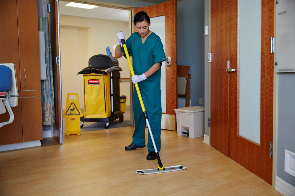 Rubbermaid FGQ76500YL00 HYGEN Quick-Connect Aluminum Telescoping Extension Pole / Handle 4 FT to 8 FT - Yellow