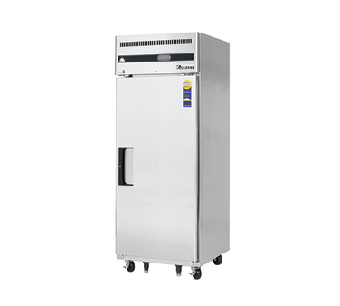 Everest Refrigeration ESR1 1-Section 1 Solid Door Reach-In Refrigerator 30" - 115V