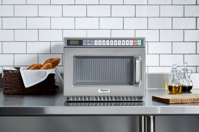 Panasonic NE-17521 Commercial Microwave Oven 0.6 cu ft - 208v, 1700W