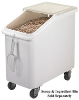 Cambro SCP12CW135 Camwear Dry Scoop 12 oz. - Clear