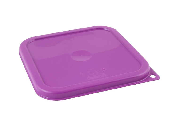 Cambro SFC2SCPP441 Camwear CamSquare Allergen-Free Square Polycarbonate Food Storage Container Lid for 2 & 4 qt. Containers - Purple - 6/Case
