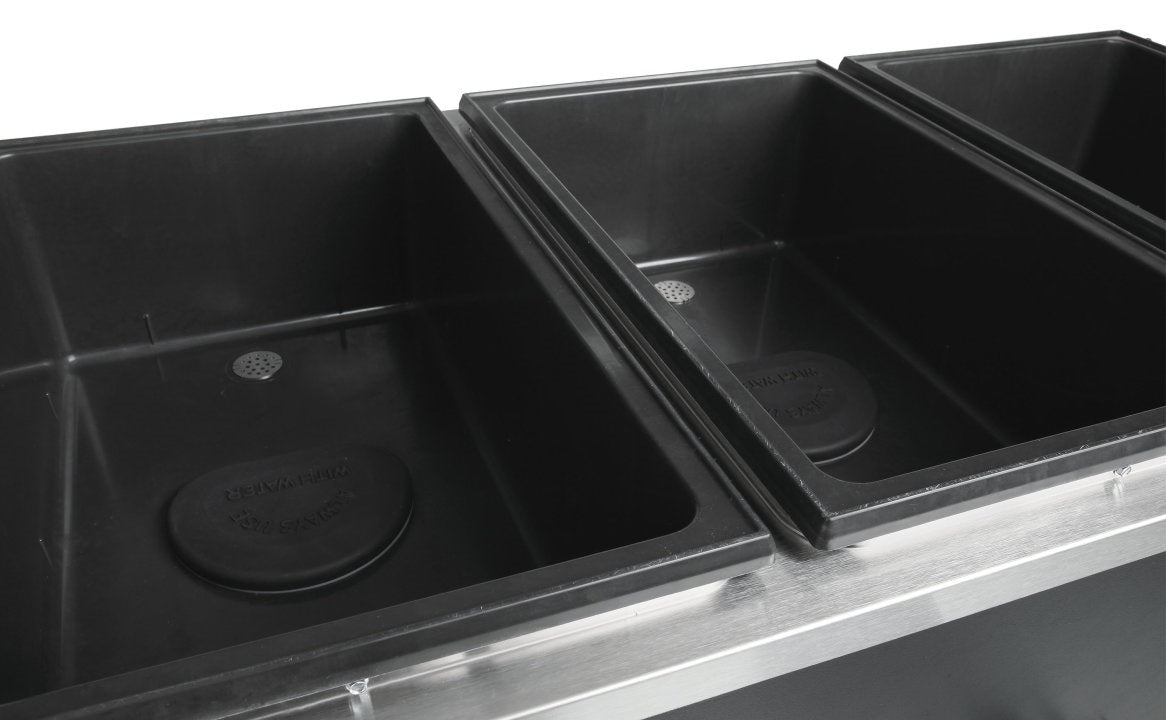 Vollrath T387072 2-Series Affordable Portable Deluxe Electric 3-Well Hot Food Table with Closed Base and Sneeze Guard 46" - Black - Sealed Well - 208-240v