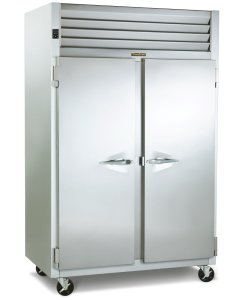 Traulsen G24310 2-Section Left/Right Hinged 2 Solid Full Door Reach-In Hot Food Holding Cabinet 52" - 44 cu.ft. - 208v/115v