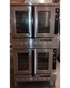 Used Restaurant Equipment - Blodgett DFG-100 DBL Double-Deck Full Size Natural Gas Convection Oven - 110,000 BTU