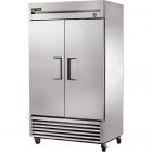 True TS-43F-HC 2-Section Left/Right Hinged 2 Solid Door Reach-In Freezer 47" - 115v