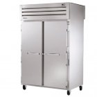 True STG2RPT-2S-2S-HC Spec Series 2-Section Solid Door Front / Solid Door Rear Pass-Thru Refrigerator 52" - 115v