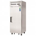 Everest Refrigeration ESR1 1-Section 1 Solid Door Reach-In Refrigerator 30" - 115V